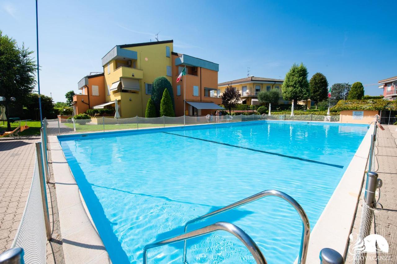 Appartamento Garden Ville Sirmione Ngoại thất bức ảnh